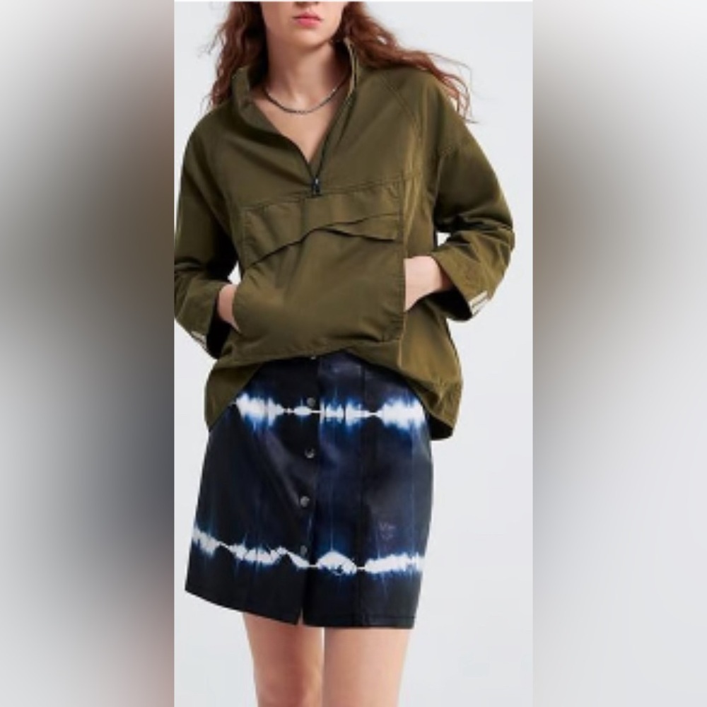 Zara Women's Black Faux Leather Tie Dye Snap Front A-Line Mini Skirt Size Small